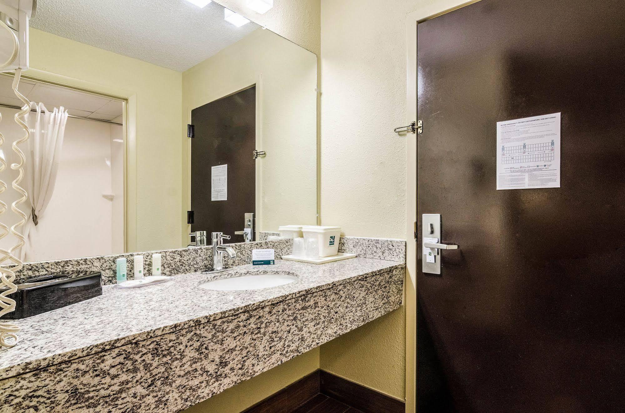 Quality Inn Whiteville North Eksteriør bilde